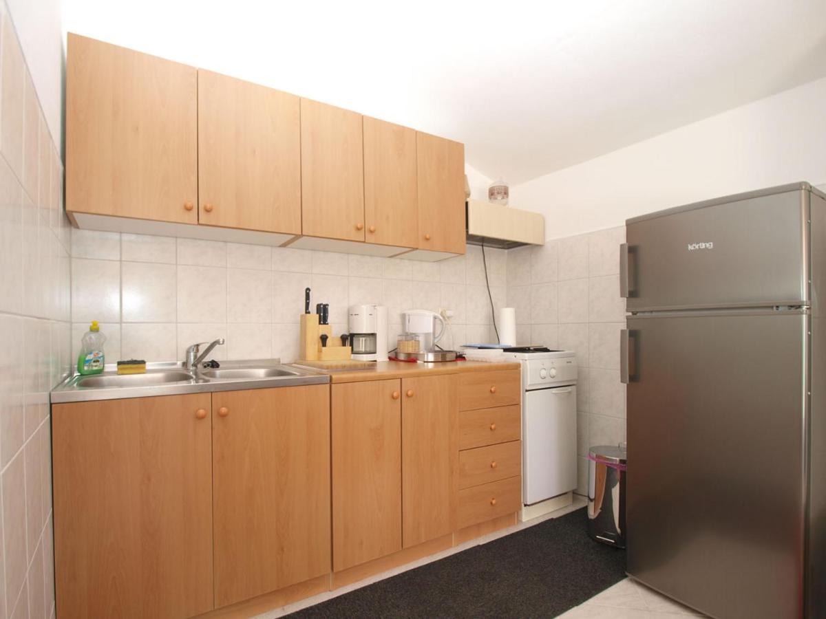 House Zulfa 1548 Lägenhet Fažana Exteriör bild