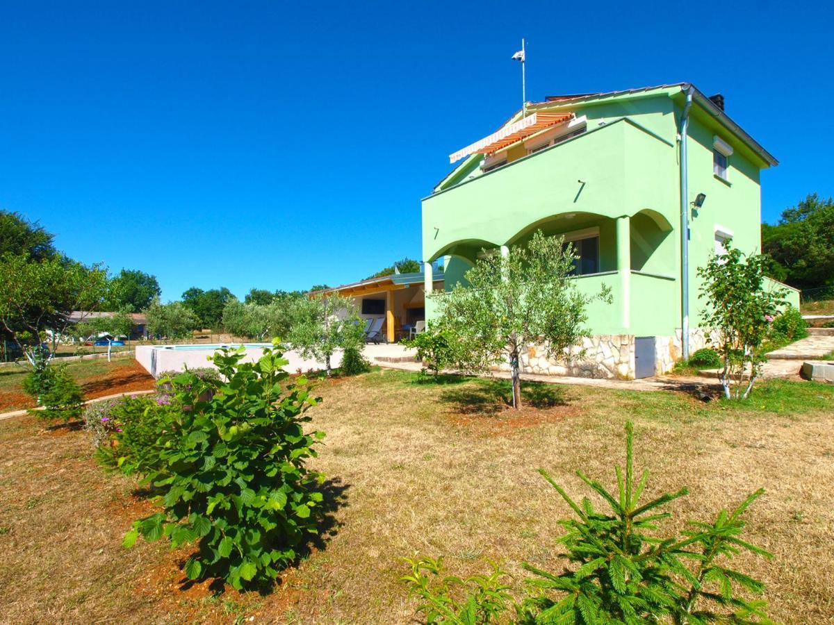 House Zulfa 1548 Lägenhet Fažana Exteriör bild