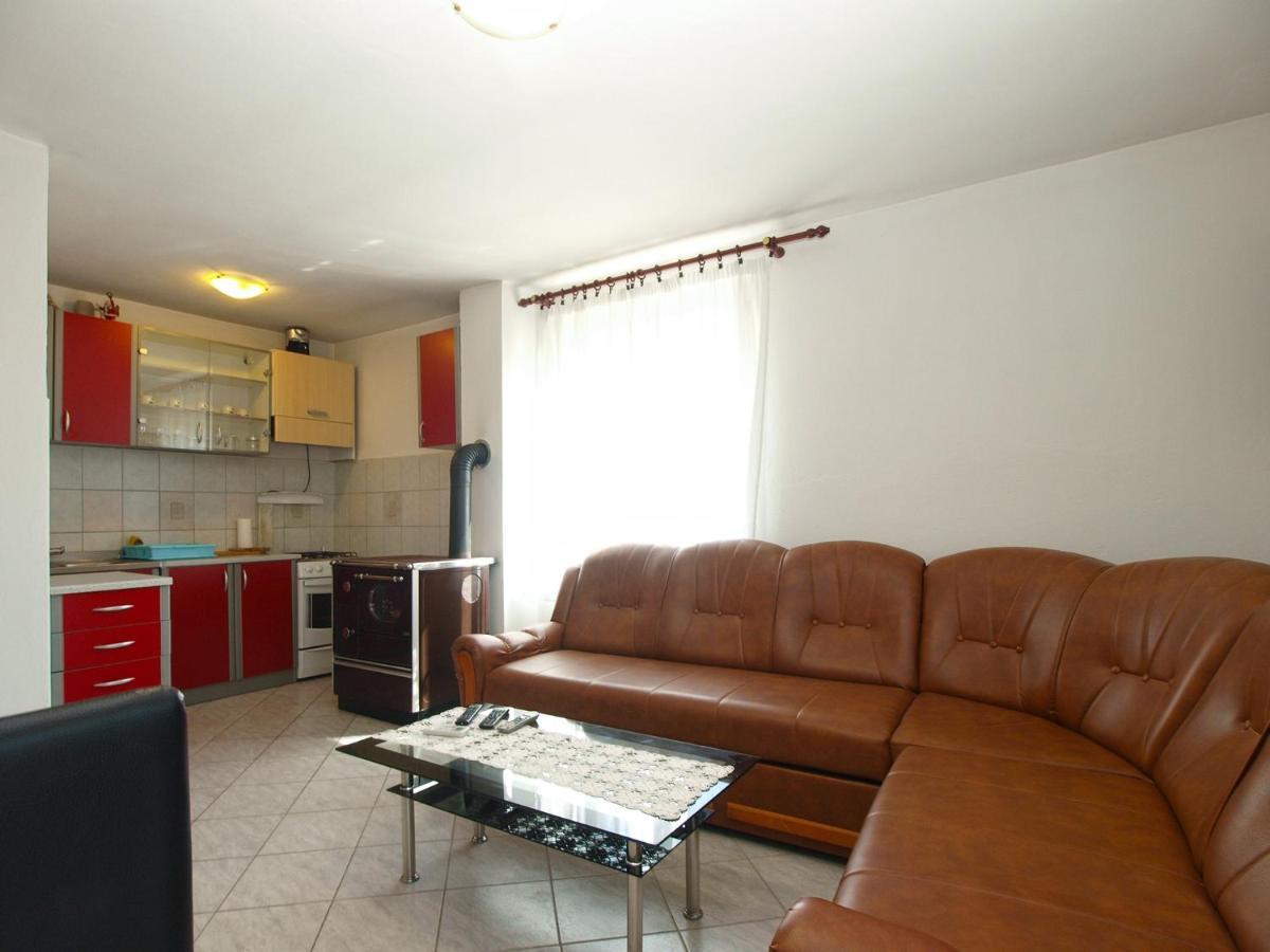 House Zulfa 1548 Lägenhet Fažana Exteriör bild